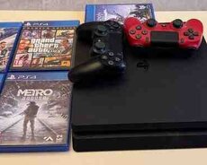 Sony PlayStation 4