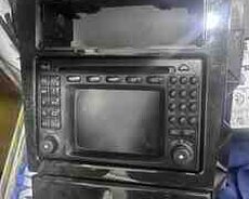 Mercedes W210 monitoru