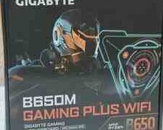 GIGABYTE B650M GAMING PLUS WIFI ddr5