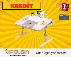 Yataq üçün portativ komputer və yazı masası