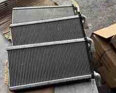Toyota Prado peç radiatoru