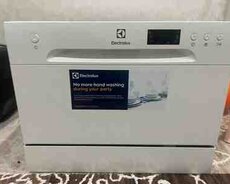 Qabyuyan Electrolux ESF2400OW