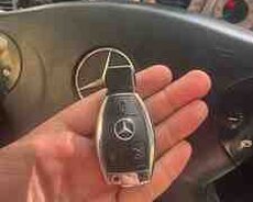 Mercedes-Benz açarı