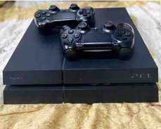 PlayStation 4