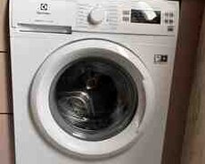 Paltaryuyan Electrolux