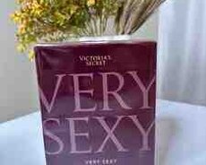 Victorias Secret Very sexy 100ml ətri