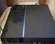PlayStation 4 500GB
