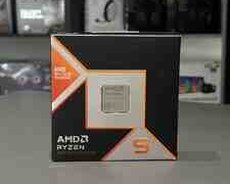 Prosessor AMD Ryzen 9 9950X3D 16-Core