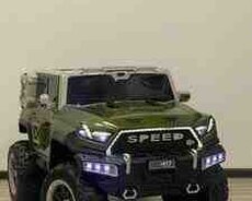 Uşaq avtomobili Jeep 917