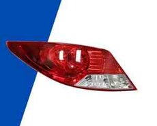 Hyundai Accent 2012 stop işığı