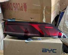 BYD Qin Plus stop işığı