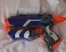 Oyuncaq silah Nerf Firestrike
