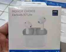 Qulaqlıq Honor
