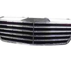 Mercedes-Benz W210 radiator barmaqlığı