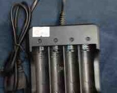 3.7v 18650 akamulyatorlar üçün şarj aləti