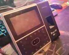 Girişə nəzarət sistemi ZKTeco iFace 302