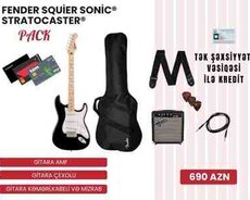Elektro gitara dəsti Fender Squier Sonic Stratocaster Pack BK