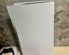 PlayStation 5 825GB