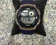 Qol saatı Casio AE-1000W-2AV