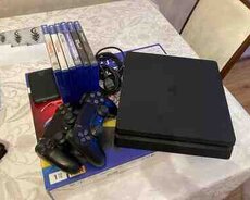 Playstation 4 Slim, 1TB