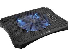 Cooling Pad Thermaltake Massive V20 Steel Mesh Panel Single 200mm Blue LED Fan Adjustable