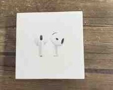 AirPods 4