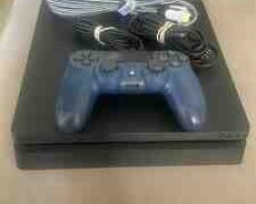 Sony Playstation 4 Slim