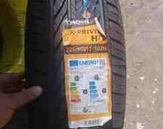 Tracmax şinləri 225, 65 R17