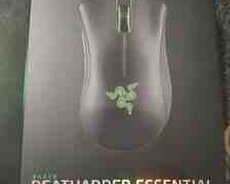 Kompüter siçanı Razer DeathAdder Essential