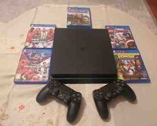 Sony PlayStation 4