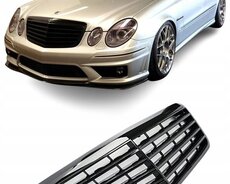 Mercedes W211 radiator barmaqlığı