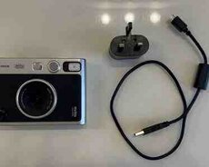 Fofoaparat Instax mini EVO