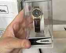 Casio LTP-V002GL-1B qol saatı