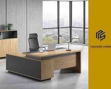 Ofis masası