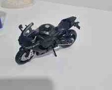 Motosiklet Yamaha YZF R1 1:18