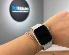 Apple Watch Series 8 Aluminum Starlight 45mm