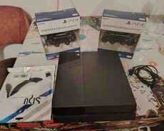 Sony PlayStation 4