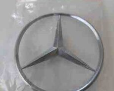 Mercedes W210 baqaj emblemi