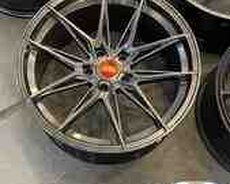 BMW F30, F10 diskləri R19