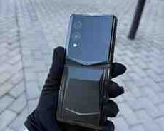 Vertu Quantum Flip Cyber Black 1 TB 2025