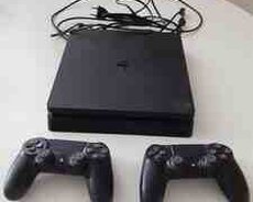 Sony PlayStation 4 Slim 1TB