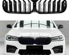 BMW G30 radiator barmaqlığı