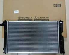 Toyota, Lexus üçün su radiatoru