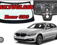 BMW G30, F90 ön şüşəsi