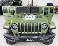 Uşaq avtomobili Jeep