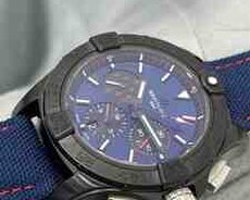 Qol saatı Breitling Chronometer Dark Blue