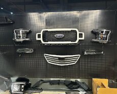 Ford f150 raptor fara desti