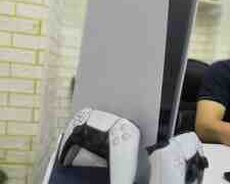 Sony PlayStation 5 825GB+ disk version