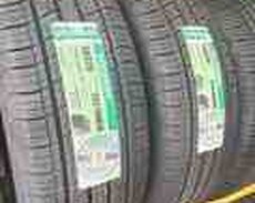 Goodride şinləri 235, 60 R18