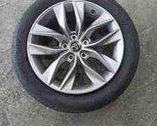 Disk 215, 55 R17